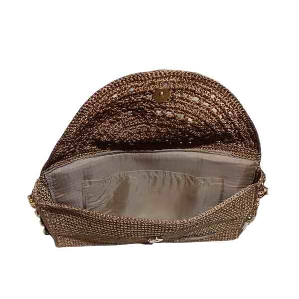 GOLDEN CHARM HANDGEHÄKELTE TASCHE - Image 3